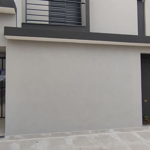 Apartamento à venda com 38m², 2 quartos e sem vaga Apartamento à venda com 38m², 2 quartos e sem vagaFachada + Placa