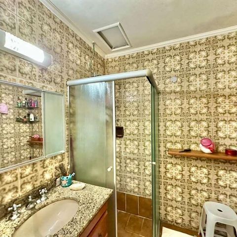 Apartamento à venda com 83m², 2 quartos e 1 vaga Apartamento à venda com 83m², 2 quartos e 1 vagaBanheiro
