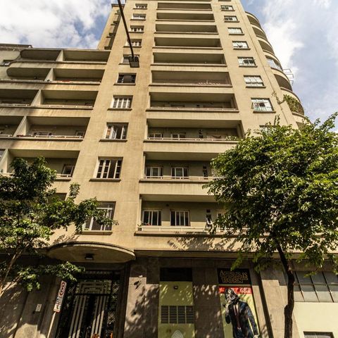 Apartamento à venda com 60m², 2 quartos e sem vagaFachada