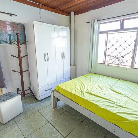 Casa à venda com 250m², 4 quartos e 2 vagas Casa à venda com 250m², 4 quartos e 2 vagasSuíte 2