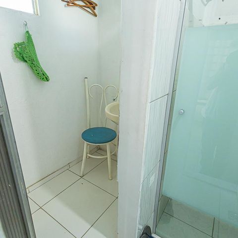 Casa à venda com 250m², 4 quartos e 2 vagas Casa à venda com 250m², 4 quartos e 2 vagasBanheiro da Suíte 2