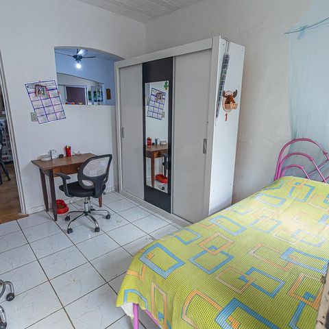 Casa à venda com 250m², 4 quartos e 2 vagas Casa à venda com 250m², 4 quartos e 2 vagasQuarto 1