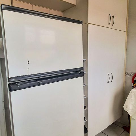 Apartamento à venda com 59m², 2 quartos e 2 vagas Apartamento à venda com 59m², 2 quartos e 2 vagasCozinha
