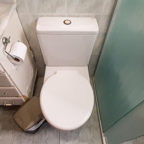 Apartamento à venda com 59m², 2 quartos e 2 vagas Apartamento à venda com 59m², 2 quartos e 2 vagasBanheiro