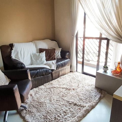 Apartamento à venda com 59m², 2 quartos e 2 vagas Apartamento à venda com 59m², 2 quartos e 2 vagasSala de Estar