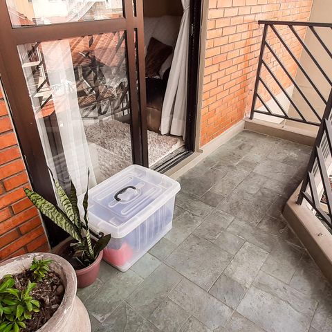 Apartamento à venda com 59m², 2 quartos e 2 vagas Apartamento à venda com 59m², 2 quartos e 2 vagasSacada