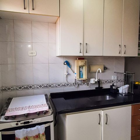 Apartamento à venda com 59m², 2 quartos e 2 vagas Apartamento à venda com 59m², 2 quartos e 2 vagasCozinha