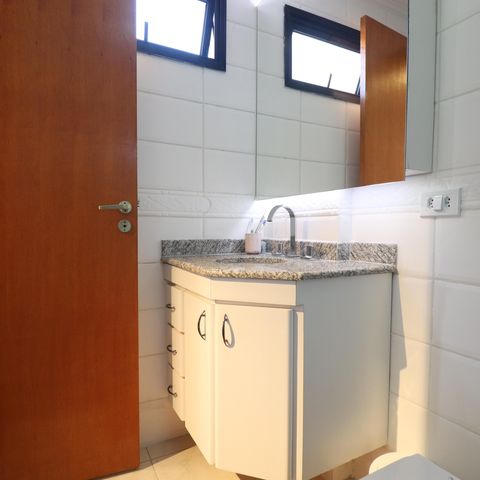 Apartamento à venda com 96m², 3 quartos e 3 vagasBanheiro Suíte