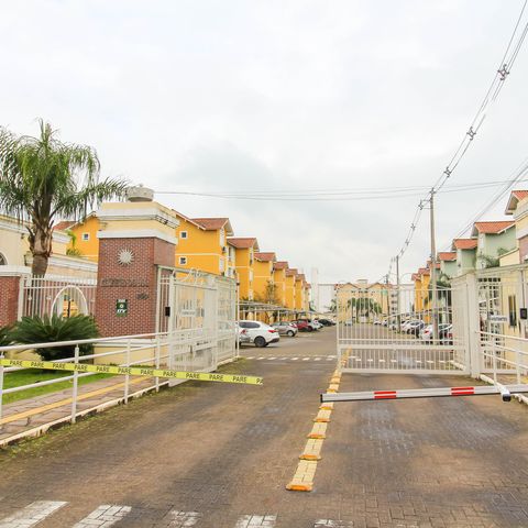 Apartamento para alugar com 49m², 2 quartos e 1 vagaFachado do condomínio