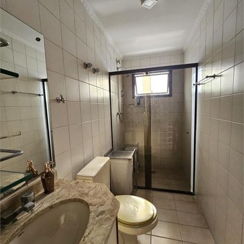 Apartamento à venda com 157m², 4 quartos e 2 vagas