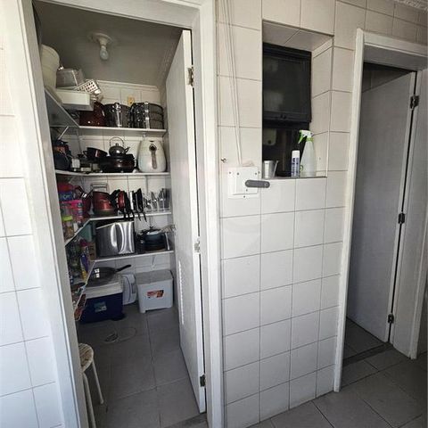Apartamento à venda com 157m², 4 quartos e 2 vagas