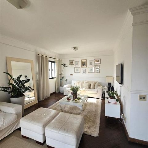 Apartamento à venda com 157m², 4 quartos e 2 vagas