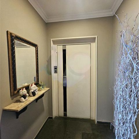 Apartamento à venda com 157m², 4 quartos e 2 vagas