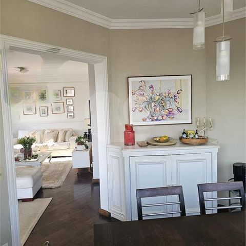 Apartamento à venda com 157m², 4 quartos e 2 vagas