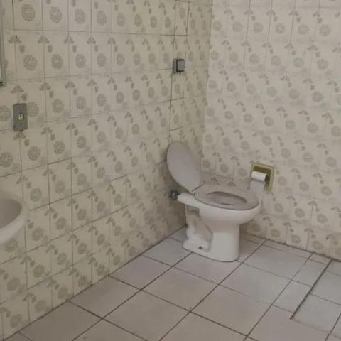 Casa à venda com 210m², 4 quartos e 2 vagas Casa à venda com 210m², 4 quartos e 2 vagasFoto 15