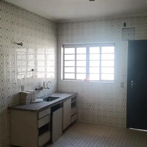 Casa à venda com 210m², 4 quartos e 2 vagas Casa à venda com 210m², 4 quartos e 2 vagasFoto 11