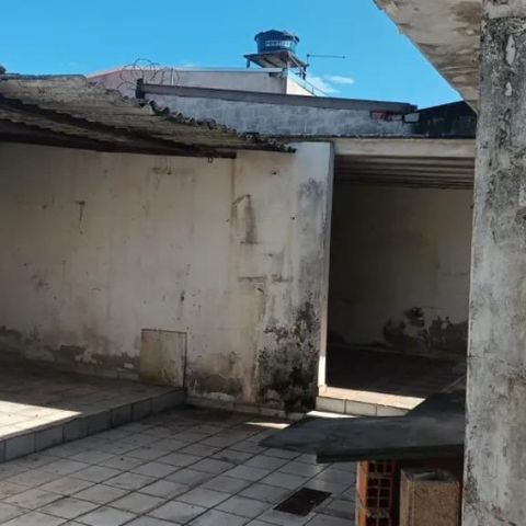 Casa à venda com 210m², 4 quartos e 2 vagas Casa à venda com 210m², 4 quartos e 2 vagasFoto 08