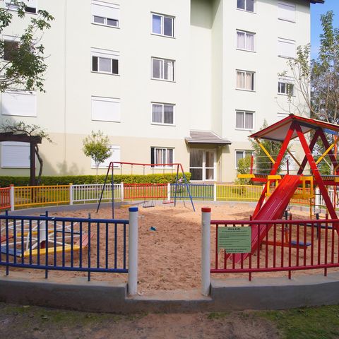 Apartamento para alugar com 68m², 2 quartos e 2 vagasÁrea comum - Playground