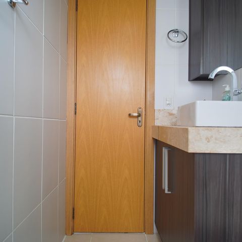 Apartamento para alugar com 68m², 2 quartos e 2 vagasBanheiro