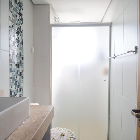 Apartamento para alugar com 68m², 2 quartos e 2 vagasBanheiro