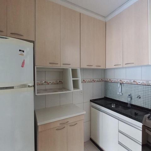 Apartamento à venda com 55m², 2 quartos e 1 vaga Apartamento à venda com 55m², 2 quartos e 1 vagaCozinha