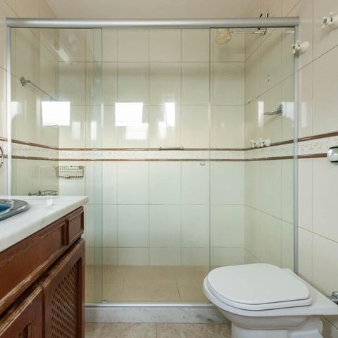 Apartamento à venda com 344m², 4 quartos e 2 vagasBanheiro Suíte 1