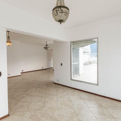 Apartamento à venda com 344m², 4 quartos e 2 vagasSala