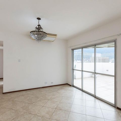 Apartamento à venda com 344m², 4 quartos e 2 vagasSala