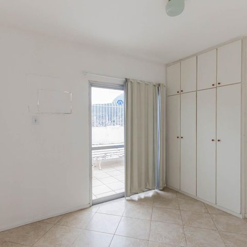 Apartamento à venda com 344m², 4 quartos e 2 vagasQuarto 1