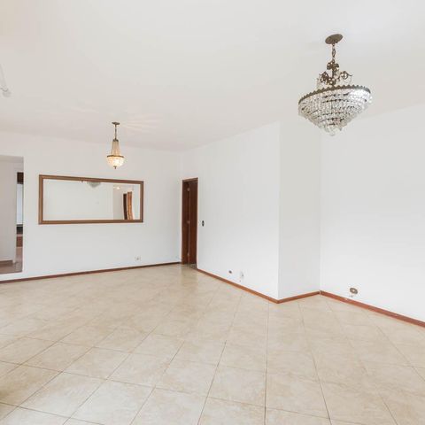 Apartamento à venda com 344m², 4 quartos e 2 vagasSala