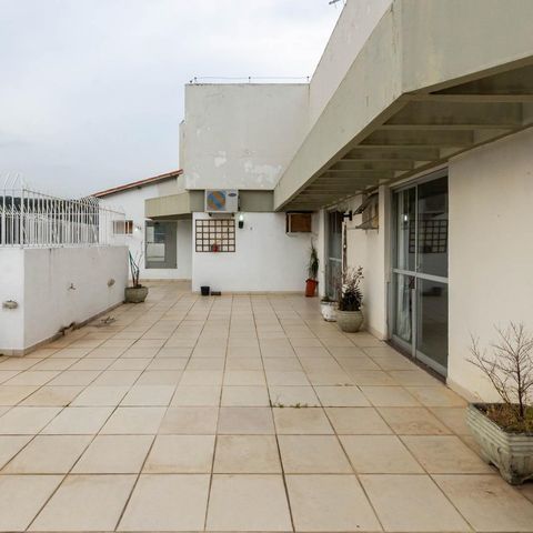 Apartamento à venda com 344m², 4 quartos e 2 vagasVaranda