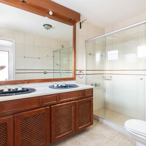 Apartamento à venda com 344m², 4 quartos e 2 vagasBanheiro Suíte 1