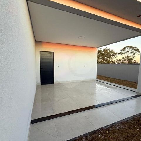 Casa à venda com 170m², 3 quartos e 1 vaga