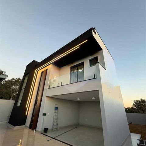 Casa à venda com 170m², 3 quartos e 1 vaga
