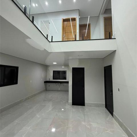 Casa à venda com 170m², 3 quartos e 1 vaga