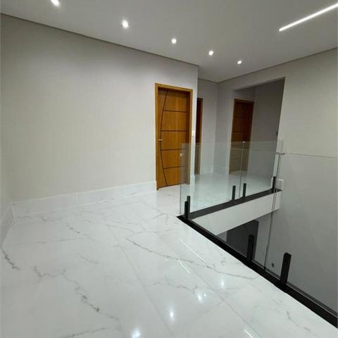 Casa à venda com 170m², 3 quartos e 1 vaga