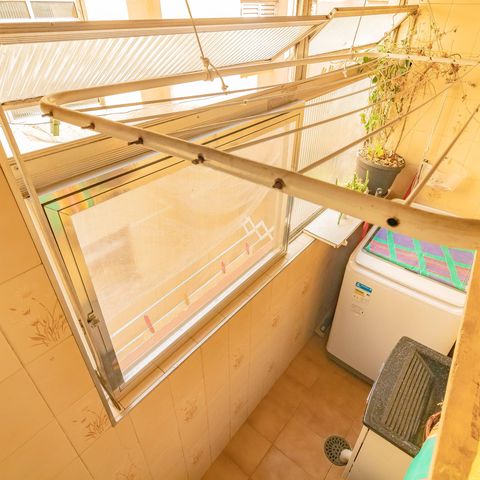 Apartamento à venda com 75m², 3 quartos e sem vagaÁrea de Serviço