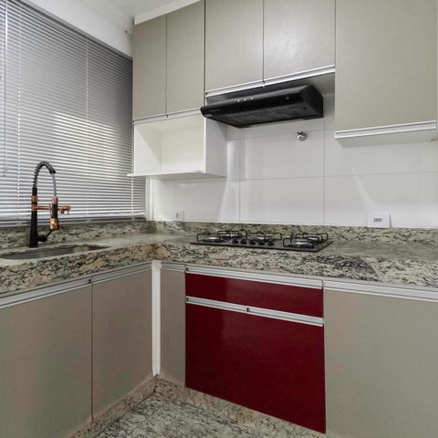 Casa à venda com 105m², 3 quartos e 1 vaga Casa à venda com 105m², 3 quartos e 1 vagaCozinha