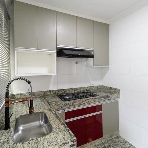 Casa à venda com 105m², 3 quartos e 1 vaga Casa à venda com 105m², 3 quartos e 1 vagaCozinha