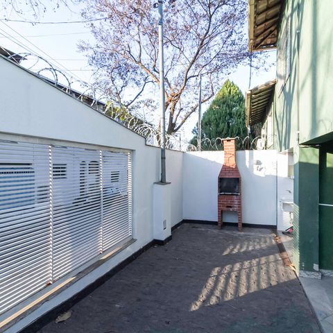 Casa à venda com 105m², 3 quartos e 1 vaga Casa à venda com 105m², 3 quartos e 1 vagaQuintal