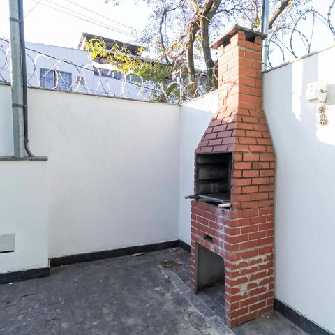 Casa à venda com 105m², 3 quartos e 1 vaga Casa à venda com 105m², 3 quartos e 1 vagaÁrea comum - Churrasqueira