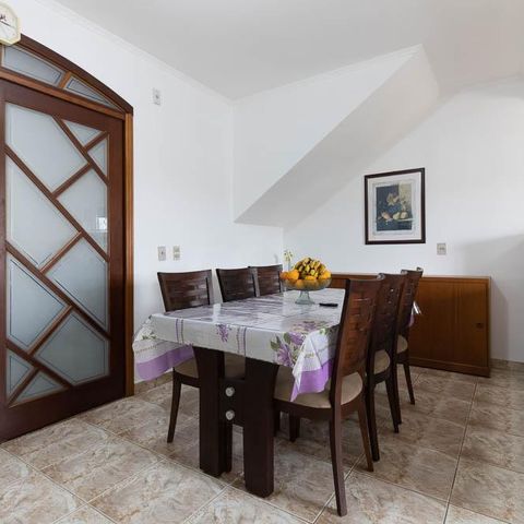 Casa à venda com 309m², 3 quartos e 4 vagas Casa à venda com 309m², 3 quartos e 4 vagasCozinha