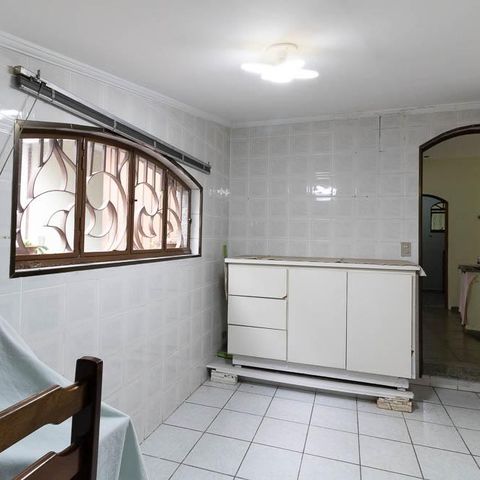 Casa à venda com 309m², 3 quartos e 4 vagas Casa à venda com 309m², 3 quartos e 4 vagasAteliê