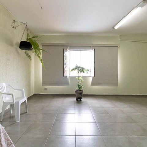 Casa à venda com 309m², 3 quartos e 4 vagas Casa à venda com 309m², 3 quartos e 4 vagasHall da Garagem
