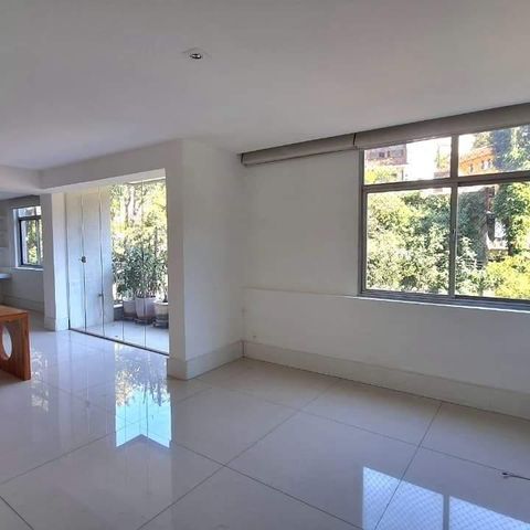 Apartamento à venda com 133m², 3 quartos e 2 vagas