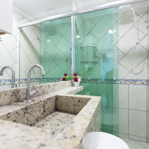 Apartamento à venda com 96m², 3 quartos e 1 vaga Apartamento à venda com 96m², 3 quartos e 1 vagaBanheiro 2