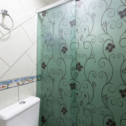 Apartamento à venda com 96m², 3 quartos e 1 vaga Apartamento à venda com 96m², 3 quartos e 1 vagaBanheiro da Suíte