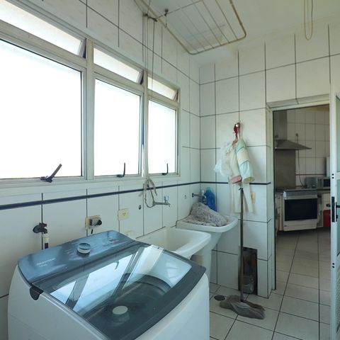 Apartamento à venda com 188m², 4 quartos e 4 vagasÁrea de Serviço