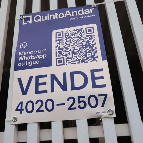 Casa à venda com 160m², 3 quartos e 2 vagasPlaca
