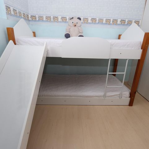 Casa à venda com 160m², 3 quartos e 2 vagasQuarto 2